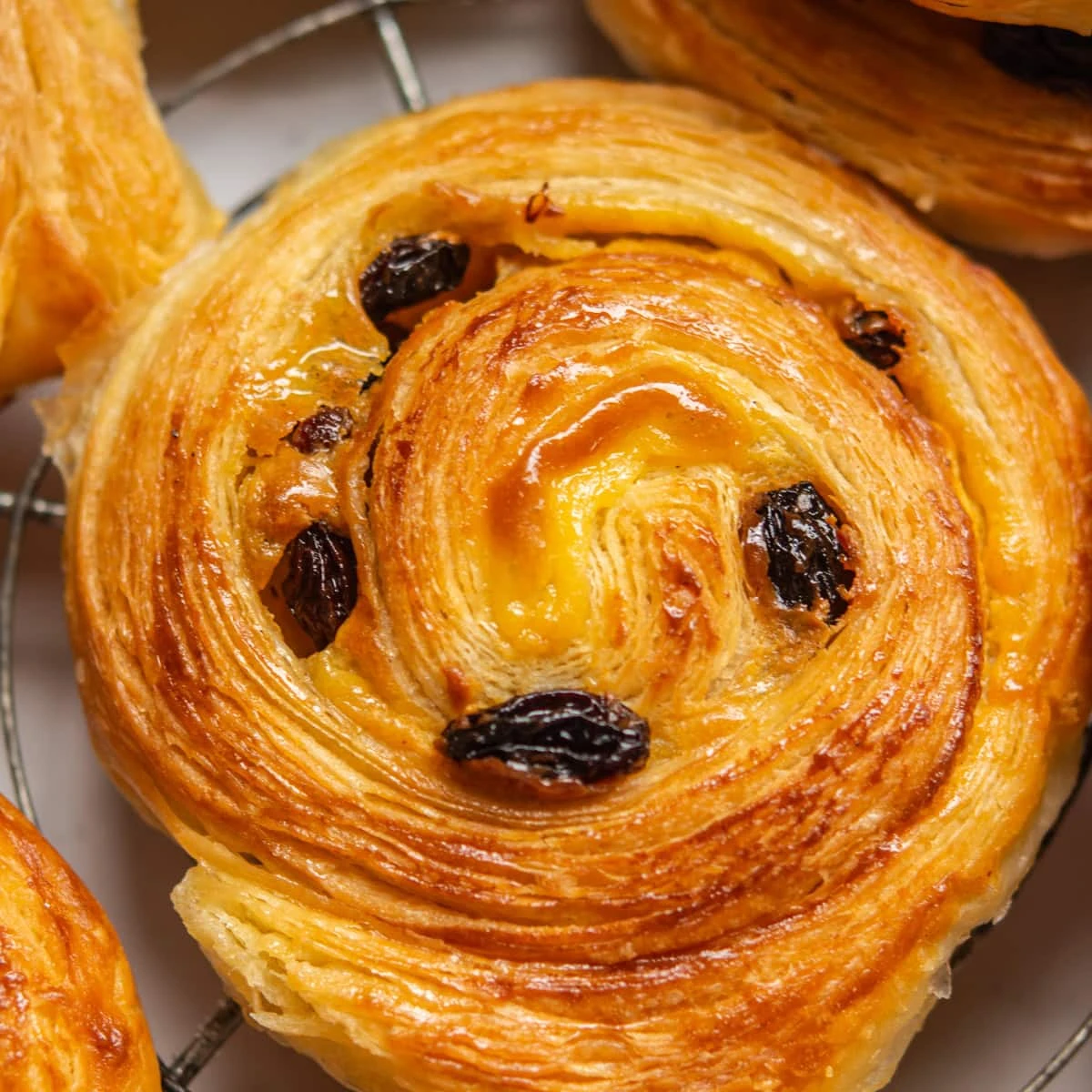 Pain aux raisins