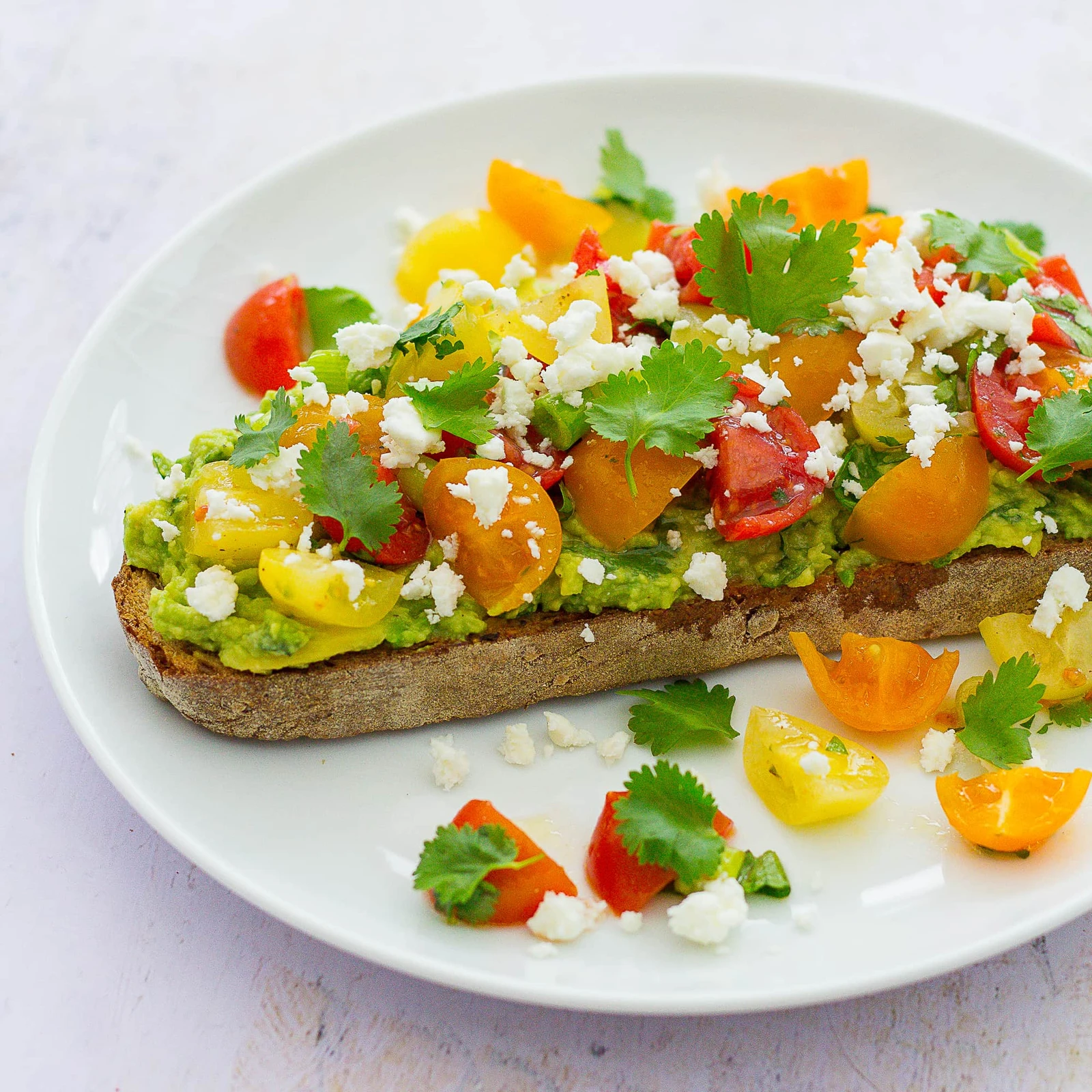 Toast Guacamole, Fromage, Tomate