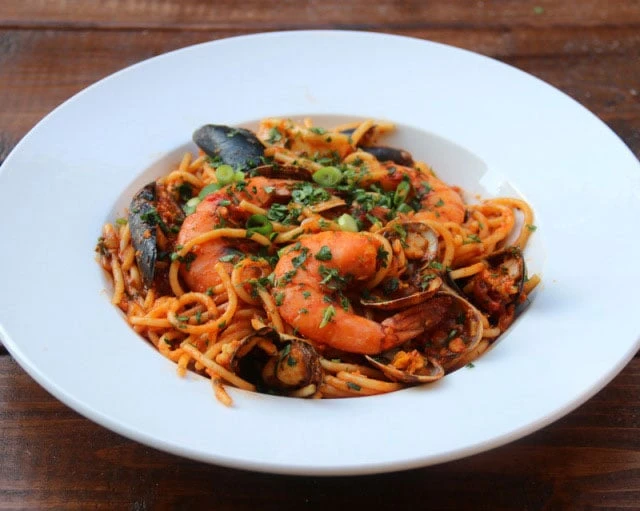 Fruits de Mer Sauce Tomate