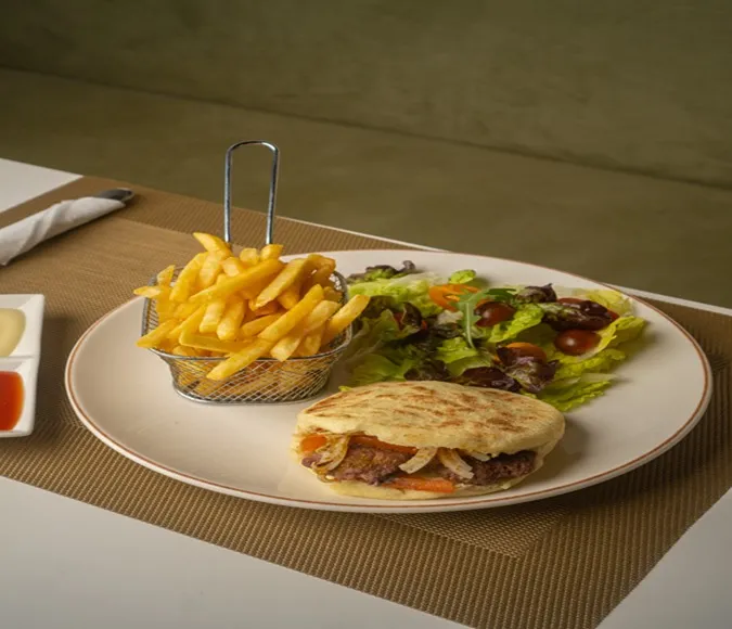 Pita Kefta Beldi