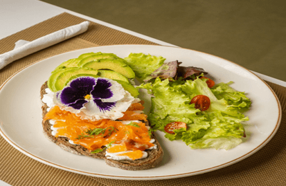 toast saumon avocat