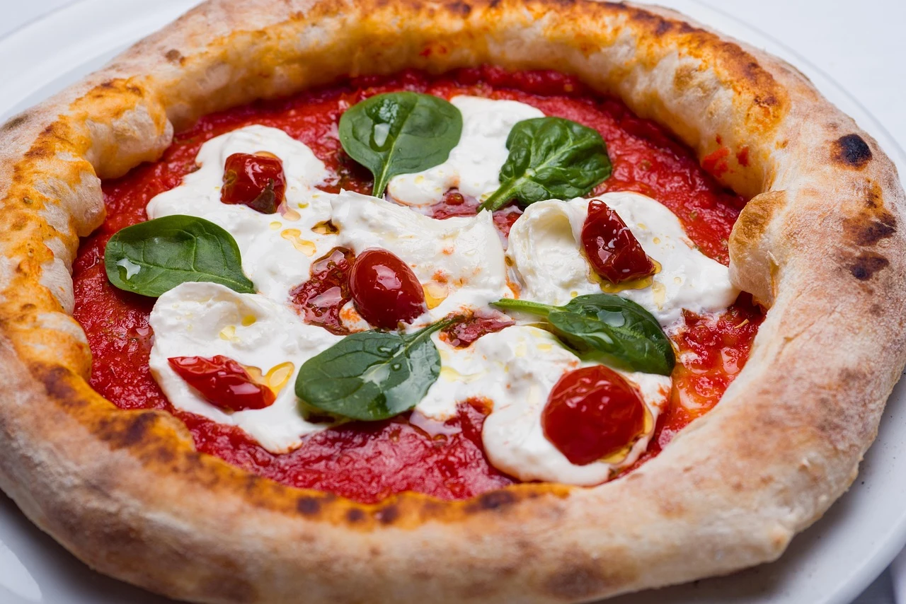 Pizza Bolognaise