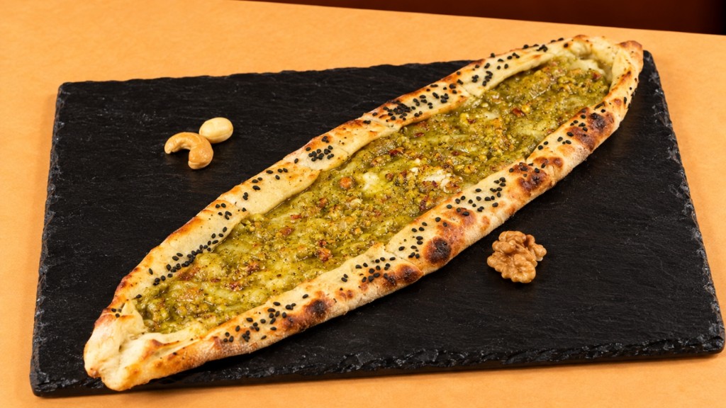 Pizza Khoch-Pachli (Kushbashi)